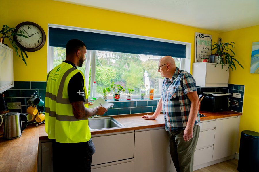 epc assessor talking to customer